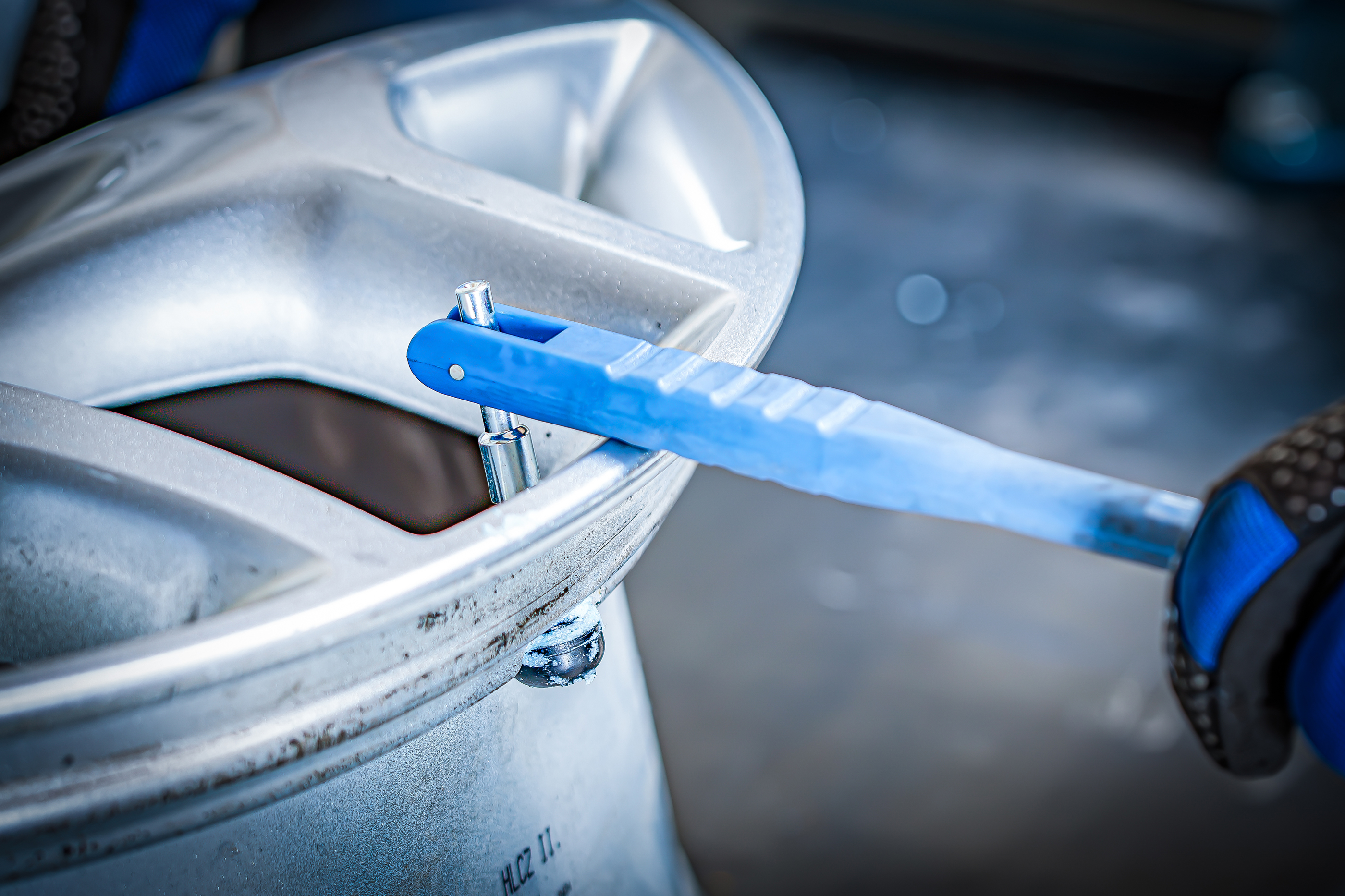 BGS Reifen-Ventilschaft-Einziehwerkzeug