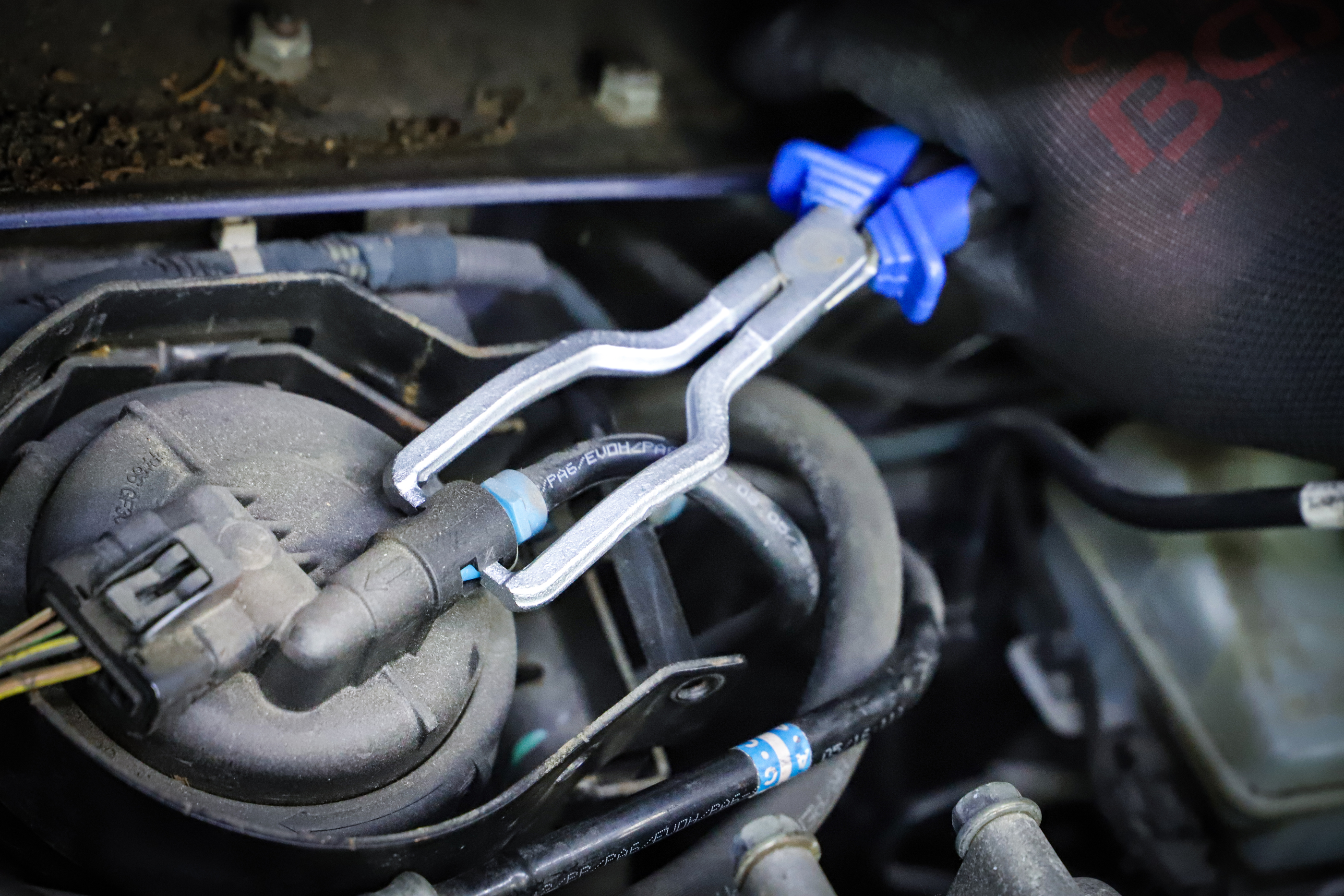 BGS Kraftstoffleitungs-Zange | 230 mm