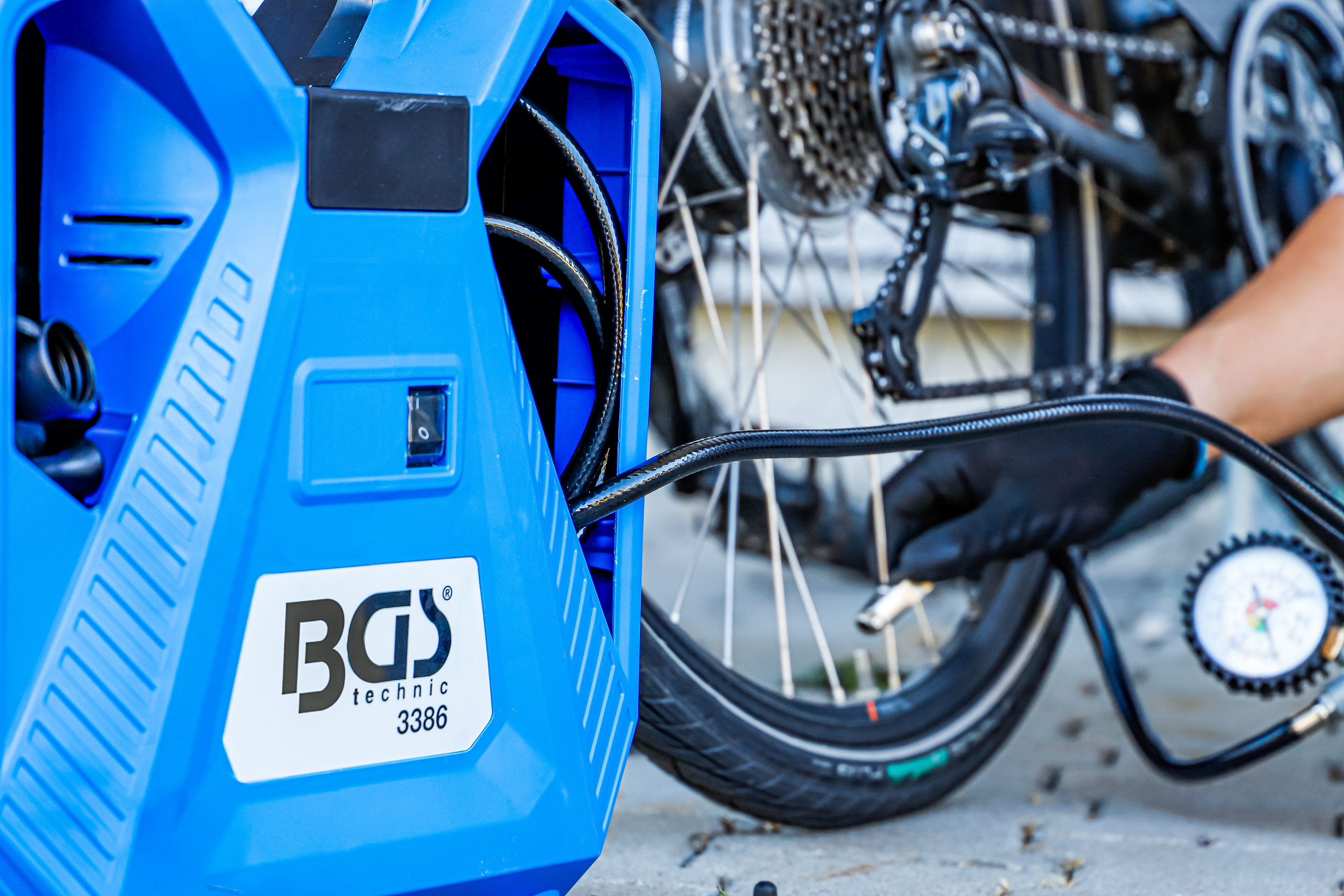 BGS Mobiler Druckluft Kompressor