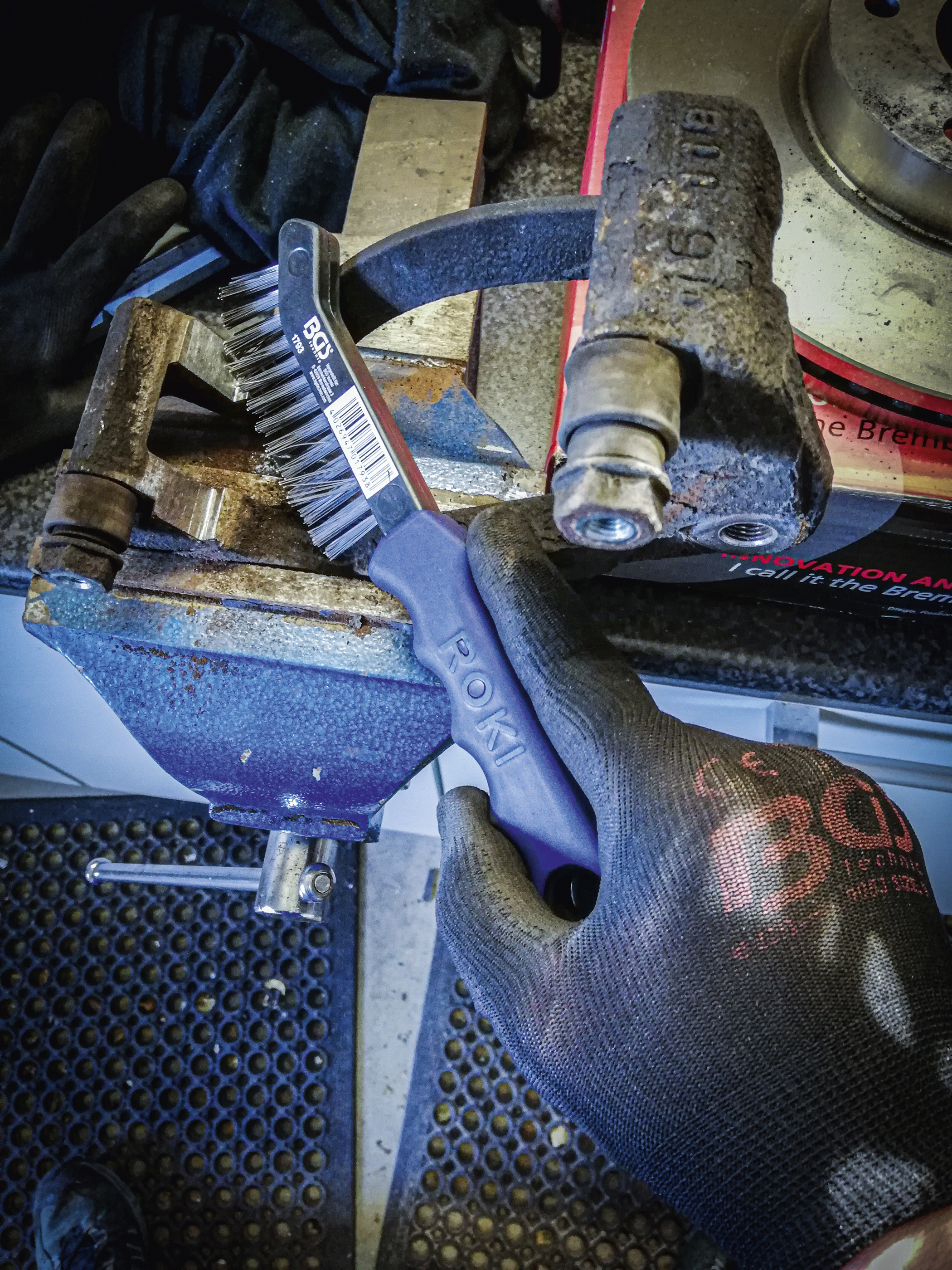 BGS Bremssattelbürste | gebogen | 230 mm